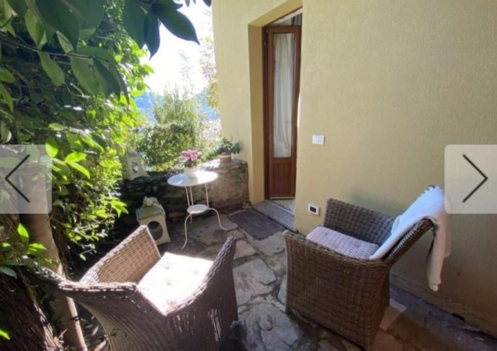 Residenza Le Camelie Apartamento Oggebio Exterior foto