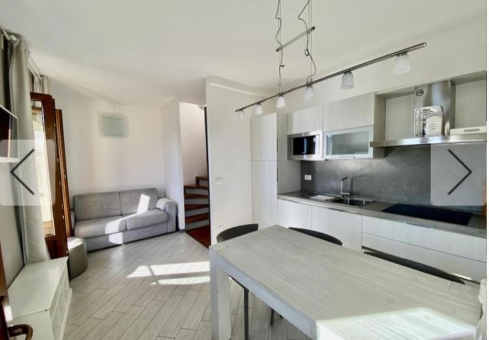 Residenza Le Camelie Apartamento Oggebio Exterior foto